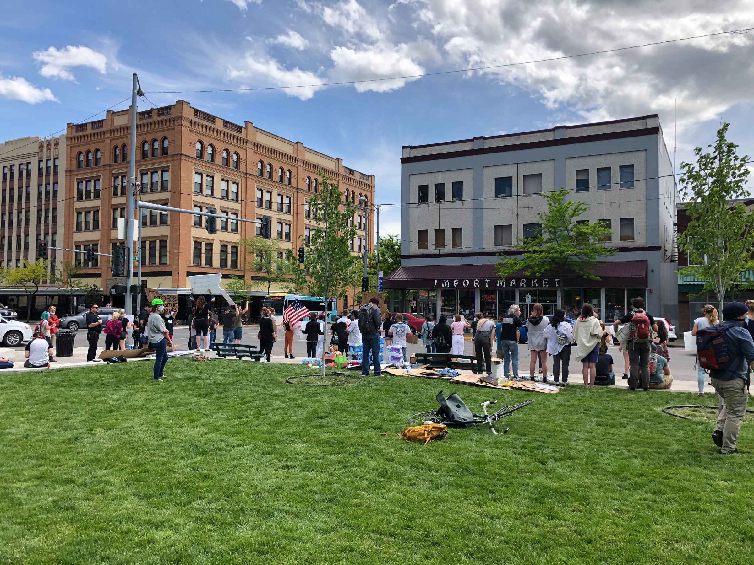 Image of Missoula County Courthouse lawn during Black Lives Matter Protest 2020